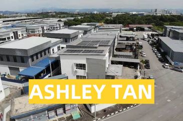 Best Conditions Semi-D Factory Kawasan Industri Ringan Juru 7,500sft