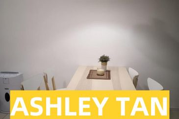 Queens Residences @ Queens Waterfront