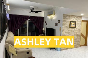 HIGH FLOOR U Garden Gelugor Fully Furnish MOVE-IN-READY UNIT! Rare Deal