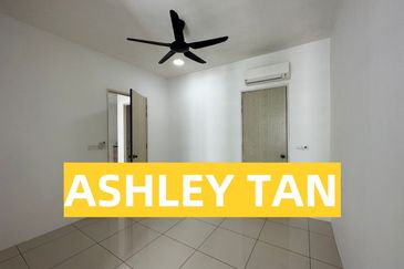 Arasia Perdana (The Clovers)