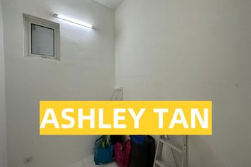 Arasia Perdana (The Clovers)