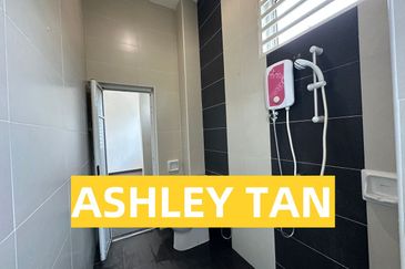 Taman Lagenda Emerald, Teluk Kumbar