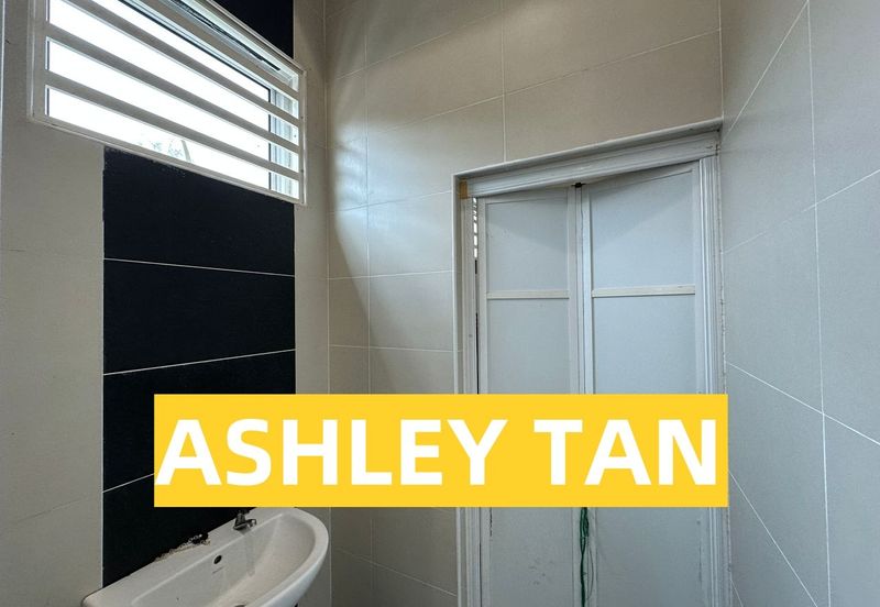 Taman Lagenda Emerald, Teluk Kumbar