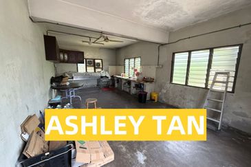 HIGH EXPOSURE Mainroad Warehouse + 2-Sty Office Jawi BIG ACCESS GATE!