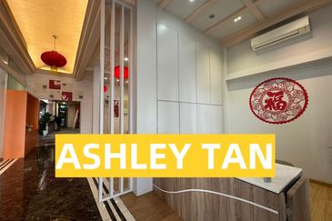 PRIME EXPOSURE! 2-Storey Bungalow Shop Georgetown NEAR Komtar Hospital