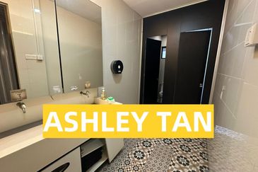 PRIME EXPOSURE! 2-Storey Bungalow Shop Georgetown NEAR Komtar Hospital