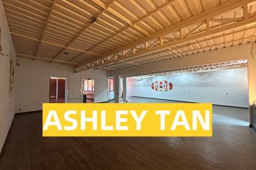 PRIME EXPOSURE! 2-Storey Bungalow Shop Georgetown NEAR Komtar Hospital