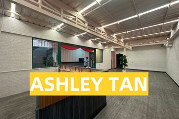 PRIME EXPOSURE! 2-Storey Bungalow Shop Georgetown NEAR Komtar Hospital