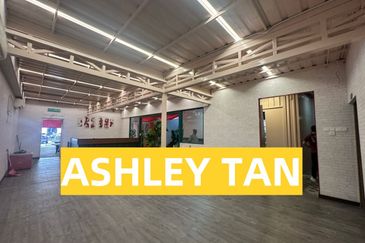 PRIME EXPOSURE! 2-Storey Bungalow Shop Georgetown NEAR Komtar Hospital