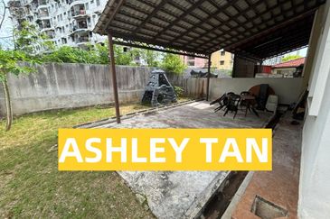 PRIME LOCATION 2-Sty Semi-D House Bayan Lepas NEAR Bayan Lepas FIZ