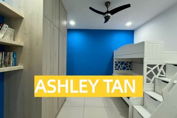 Arasia Perdana (The Clovers)