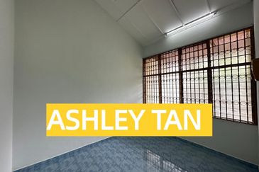 RARE! Refurbished Single Storey House Bayan Baru Workers Welcome!