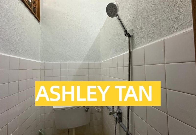 RARE! Refurbished Single Storey House Bayan Baru Workers Welcome!