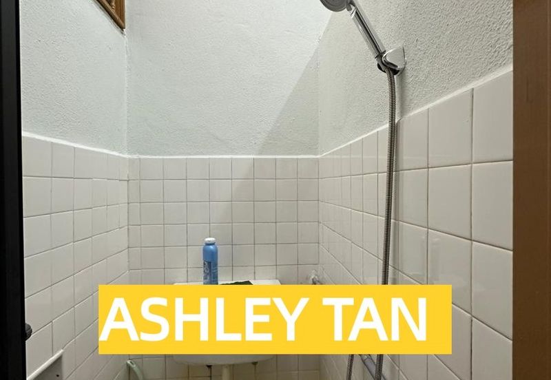 RARE! Refurbished Single Storey House Bayan Baru Workers Welcome!