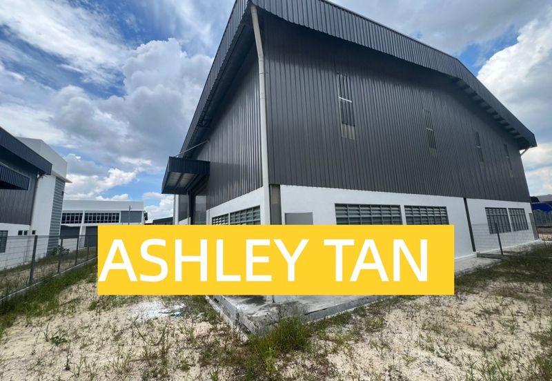 SPACIOUS Adjoining 2-Sty Semi-D Factory Kulim 300A Prime Industry Spot