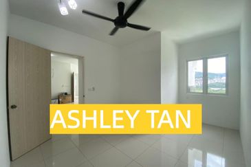 Arasia Perdana (The Clovers)