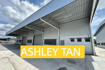 BRAND NEW! 4 Ac Detached Factory Perai 6 Loading Bays! HIGH CEILING!