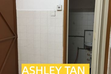 FREEHOLD 2-Sty Terrace House Batu Uban 2047sft NEAR USM INTI Queensbay