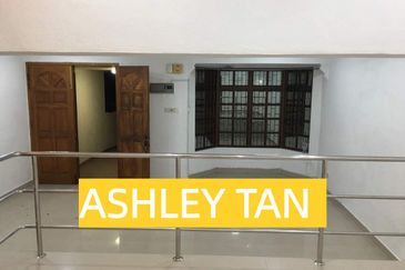 FREEHOLD 2-Sty Terrace House Batu Uban 2047sft NEAR USM INTI Queensbay