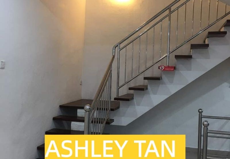 FREEHOLD 2-Sty Terrace House Batu Uban 2047sft NEAR USM INTI Queensbay