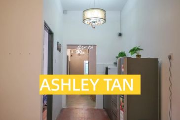 RARE! STYLISH FURNISHED 2-Sty Terrace Georgetown 6Rooms IDEAL HOMESTAY