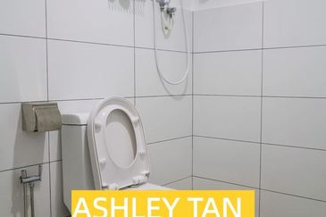 RARE! STYLISH FURNISHED 2-Sty Terrace Georgetown 6Rooms IDEAL HOMESTAY