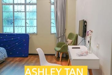 RARE! STYLISH FURNISHED 2-Sty Terrace Georgetown 6Rooms IDEAL HOMESTAY