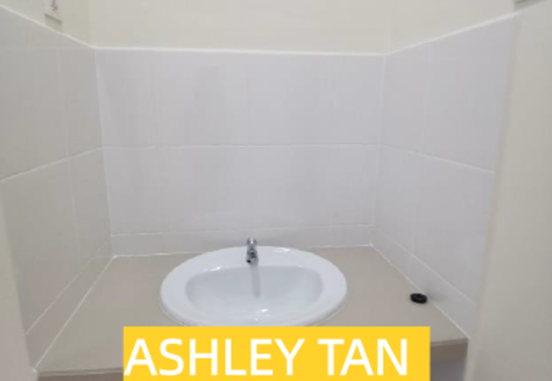 Royale Infinity @ Tambun Royale City