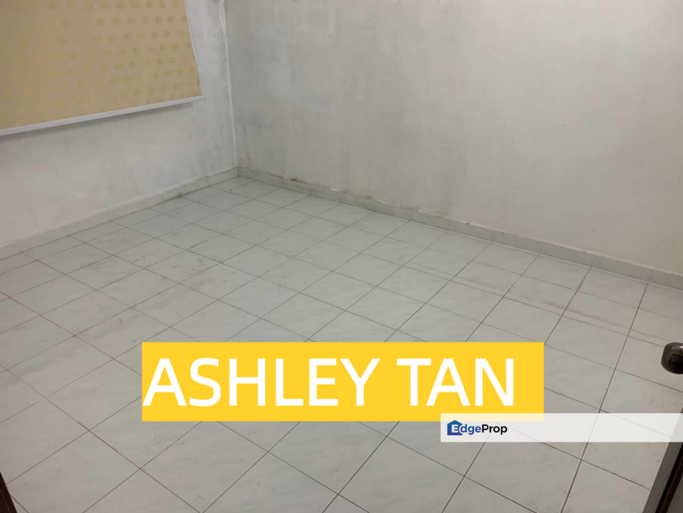 HOT DEAL! Super Cheap! Terrace House Bkt Mertajam 1200sf AC Provided!, Penang, Alma