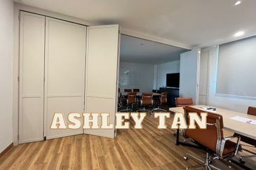 RENOVATED 5,866sqft Shop Office with Lift Alma Mahkota Promenade Seri Impian Jalan Rozhan