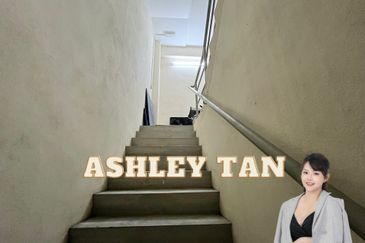 CHEAPEST 1.5storey Semi-D Light Industry IKS Asas Jaya Bukit Minyak