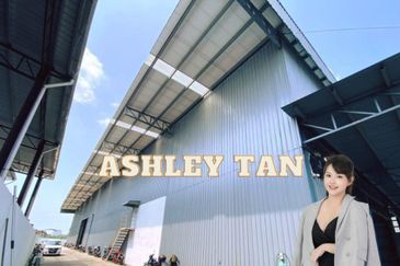 Commercial WAREHOUSE Building 35500sf Jalan Baru Freehold FIRST GRADE