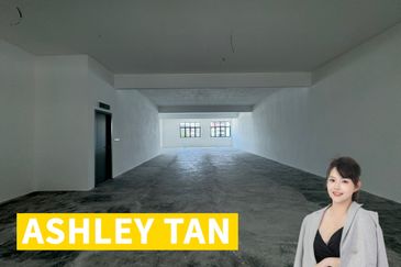 ADJOINING New Sinaran Avenue 2-storey shoplot Batu Kawan BU 7280sf HOT