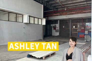 Heavy Industrial 310611sqft Detached Factory Warehouse 11acres 2000amp