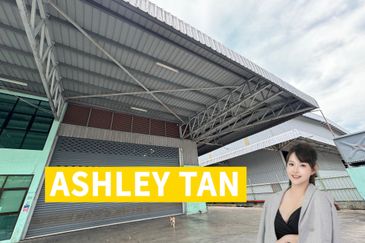 Bukit Minyak 42,500sqft Detached Factory 1200amp Floor Load 5Tonnes