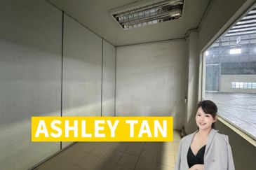 Bukit Minyak 42,500sqft Detached Factory 1200amp Floor Load 5Tonnes