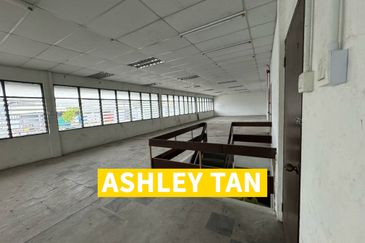 Detached Factory Warehouse Prai Industrial Estate 1000Amps 40Feet