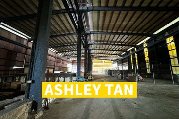 RARE Heavy Industrial Factory Warehouse 45000sf Perai Prai 2acres Land