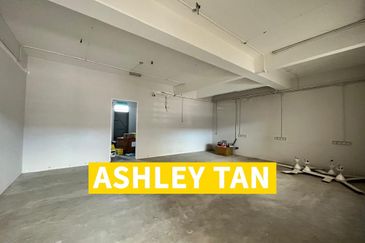 1.5sty Shoplot Office with Mezzanine Alma 2280sf Seri Impian nr Aeon