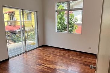 Fully Renovated Double Storey Semi Detached-Setia Damai 14, Setia Alam for Sale