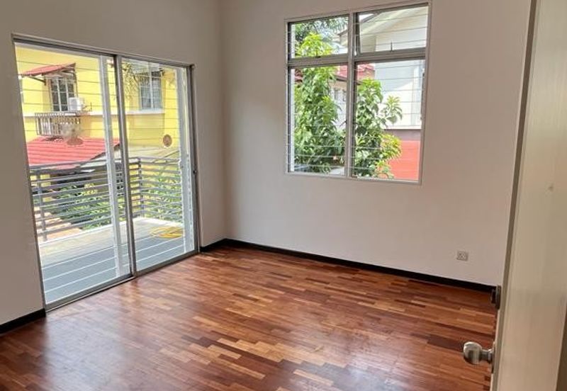 Fully Renovated Double Storey Semi Detached-Setia Damai 14, Setia Alam for Sale