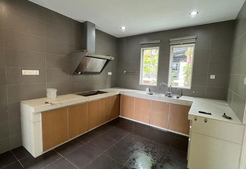 Fully Renovated Double Storey Semi Detached-Setia Damai 14, Setia Alam for Sale