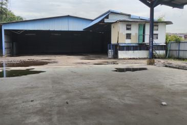 Jalan Istimewa Land for Sale Kampung Batu Belah Klang