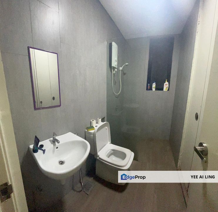 Fully Furnished Geo Bukit Rimau Condominium for Sale, Selangor, Shah Alam