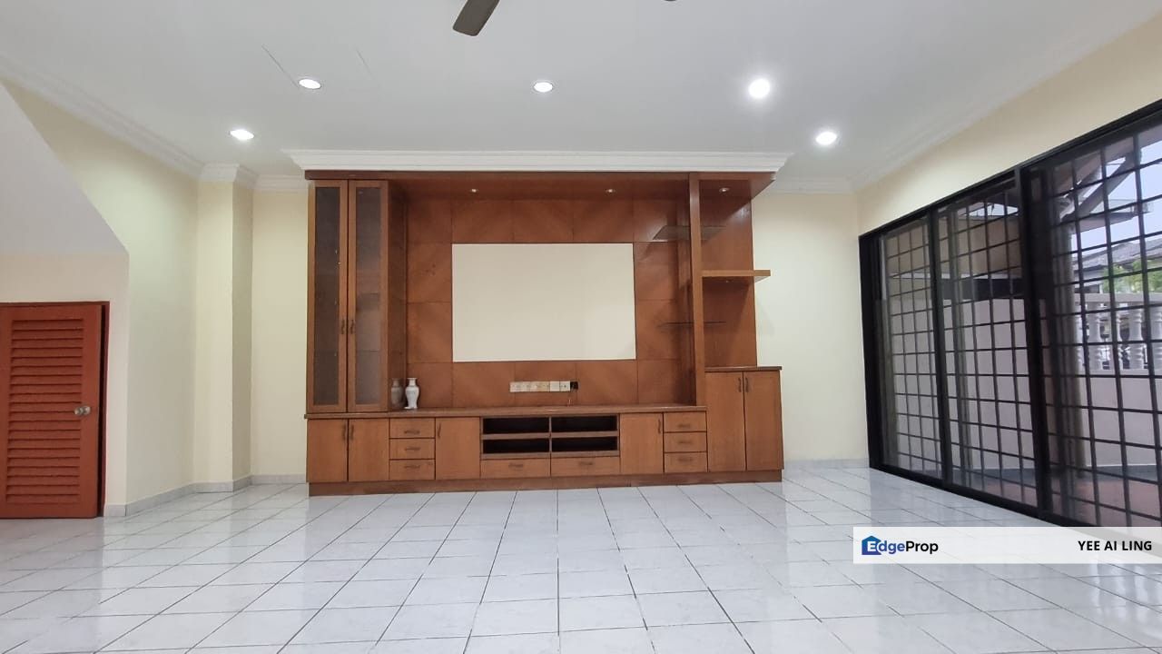 Good Deal! Double Storey Terrace Bayu Perdana For Sale, Selangor, Klang