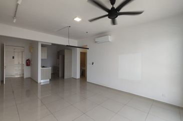 Adria Residence @ Gravit8