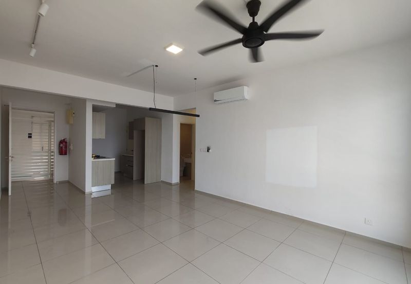 Adria Residence @ Gravit8