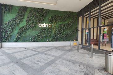 Adria Residence @ Gravit8