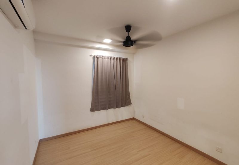 Adria Residence @ Gravit8