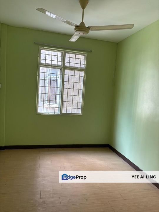 Goodyear Court 8 Subang Perdana 980sf, For Rent. Good Location!, Selangor, USJ